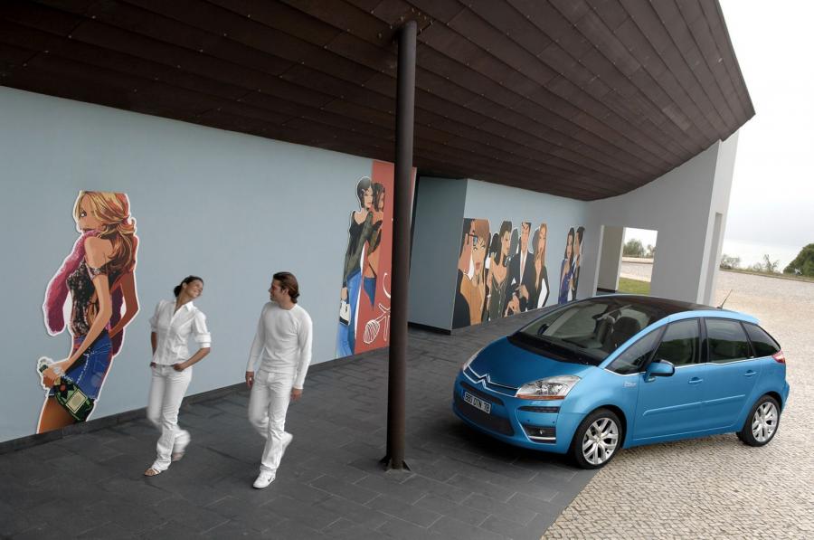  Citroen C4 Picasso 2007 года  (фото 33 из 117)